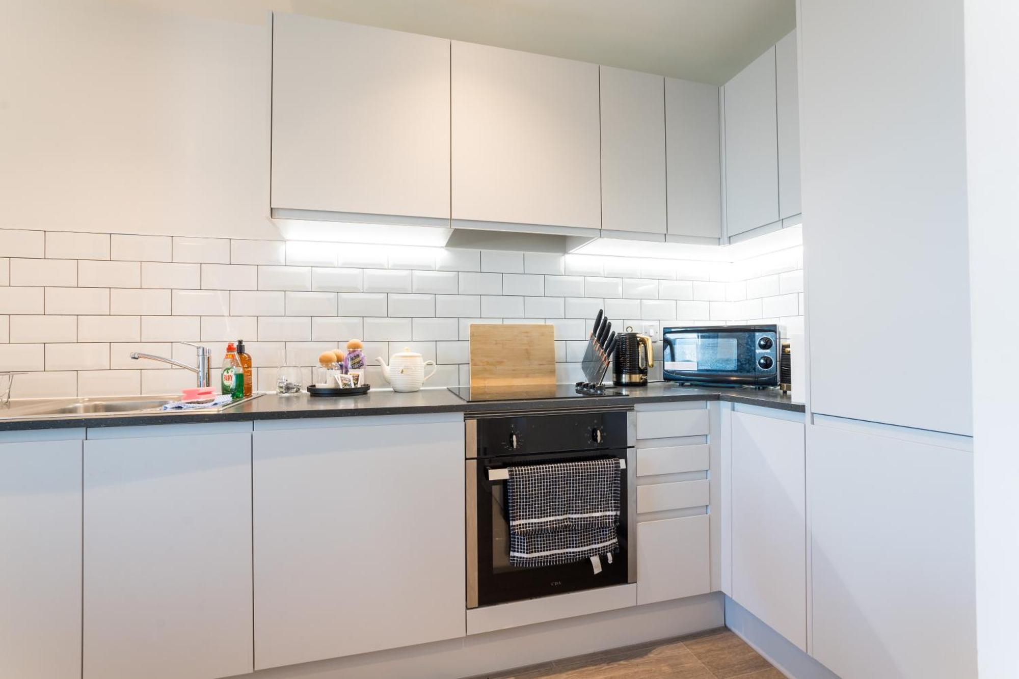 Morden 2 Bed - Old Trafford Apartamento